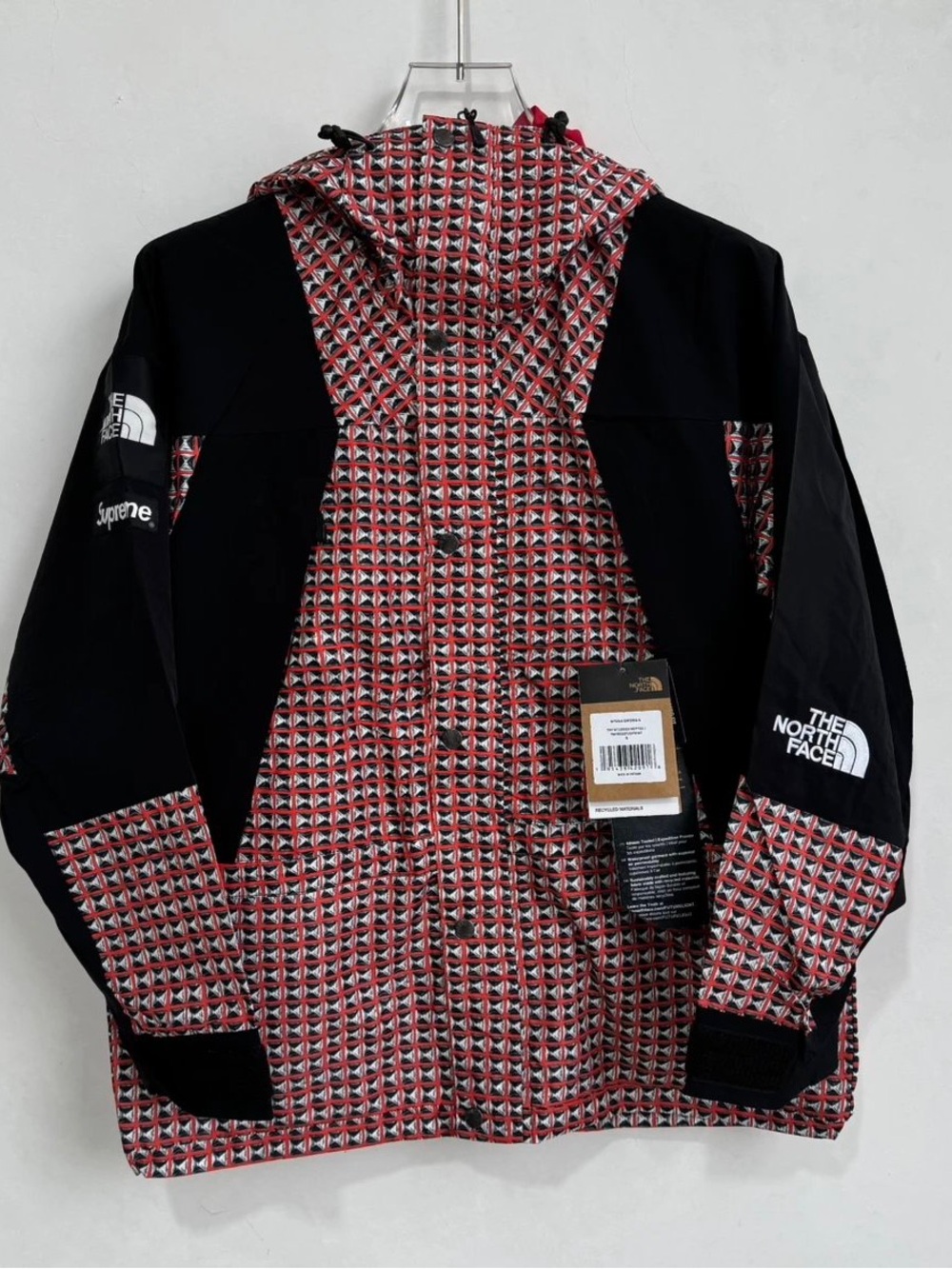Supreme The North Face Men's Red Patterned Hooded Jacket